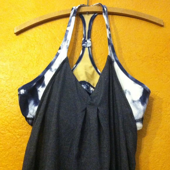 SOLD 👏👏👏  Lululemon loose navy tie dye tank