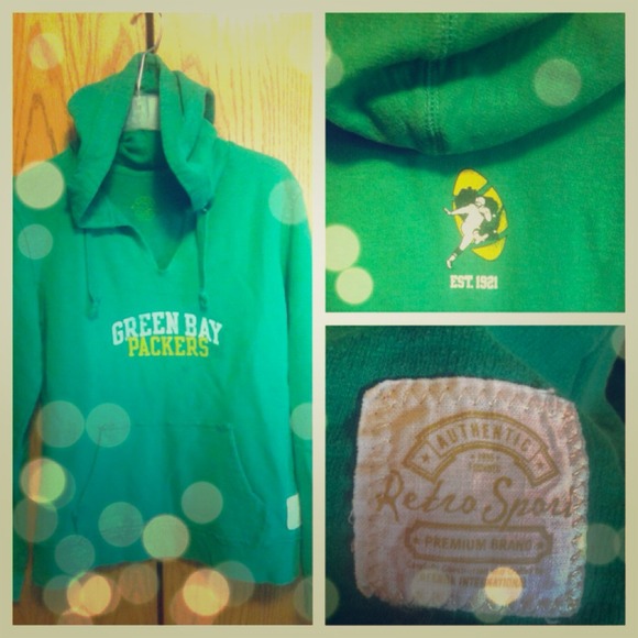 Authentic Retro Sport..Green Bay Packers