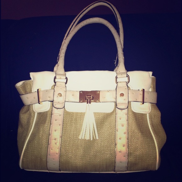 🎀Beautiful ALDO handbag!!!!🎀