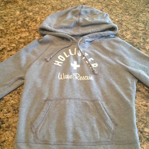 ❤Reserved❤Gray Hollister Swatshirt