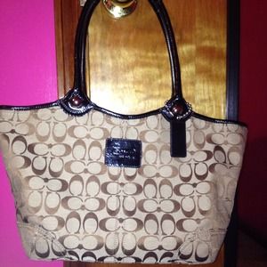 AUTHENTIC Coach purse