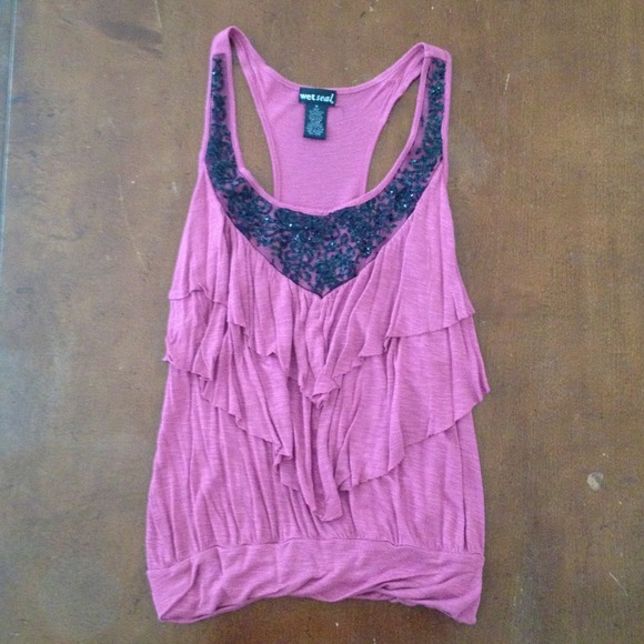 Never worn Wet seal dressy tank top!!