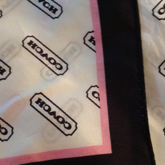 Coach silk scarf - Picture 2 of 2