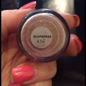 ❌Mac Sunpepper Glitter  and Pink pigment Bundle❌