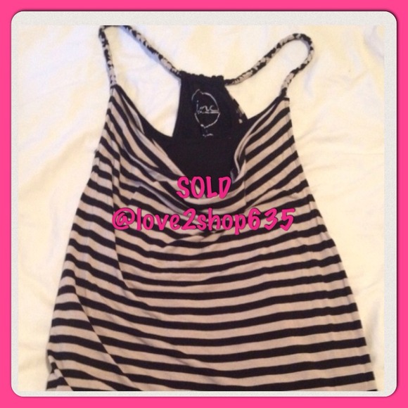 👏SOLD👏 INC adorable flowy 2 pc tank sz xl