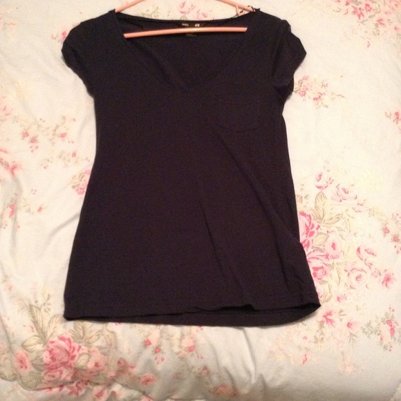 Navy blue v-neck shirt