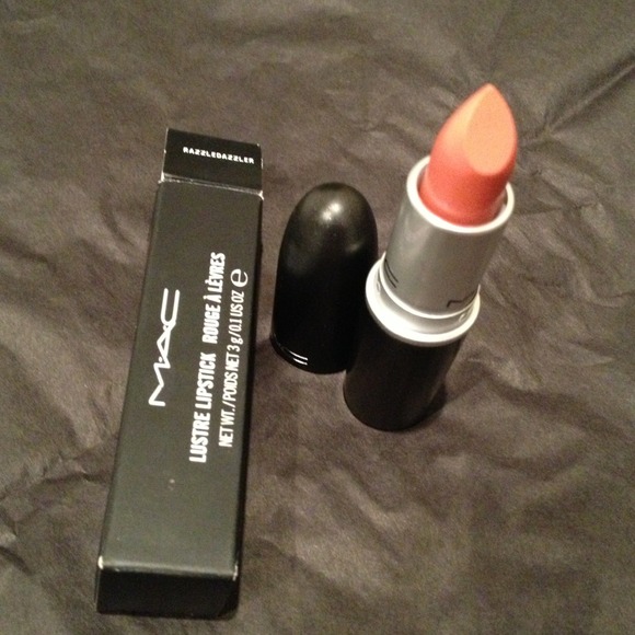 💯Authentic MAC Razzledazzler