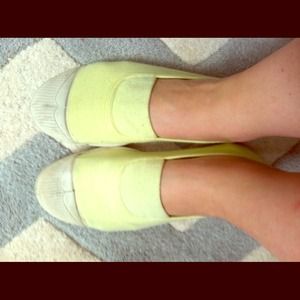 Limited Edition Yellow Bensimon sneakers