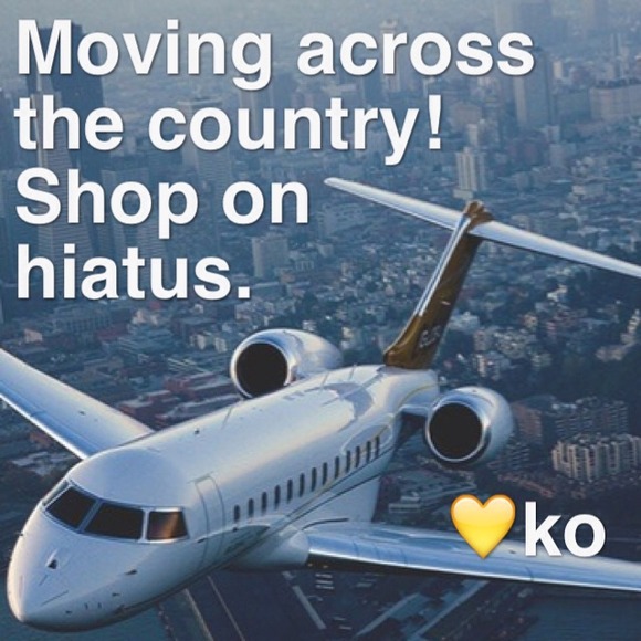 🗽 Shop closed until further notice ✈