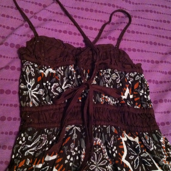 Strapy tank top! - Picture 3 of 3