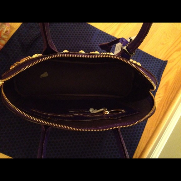 SOLD! - Picture 4 of 4