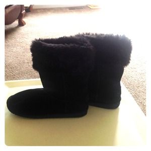 AE Fur lined cuff Black Boots