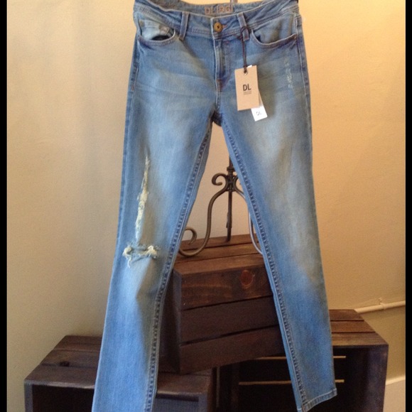 DL1961 Denim Jeans