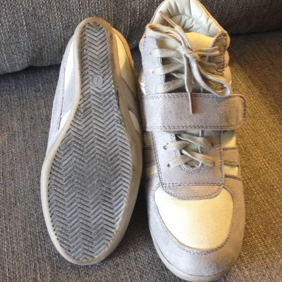 ❌SOLD in BUNDLE❌ - Picture 3 of 3