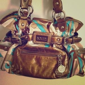 Baby blue, tan & white Kathy Van Zeeland purse.