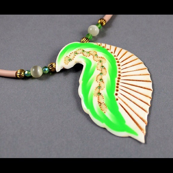 Handmade necklace - Picture 3 of 3
