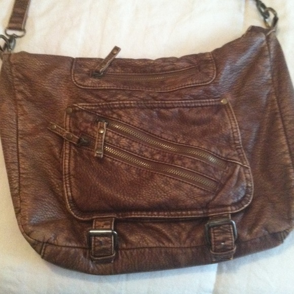 Cross body bag - Picture 2 of 3