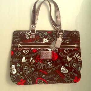 Genuine Coach Poppy purse ON HOLD