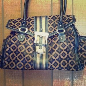 ⚡FLASH SALE ⚡Worthington medium size purse