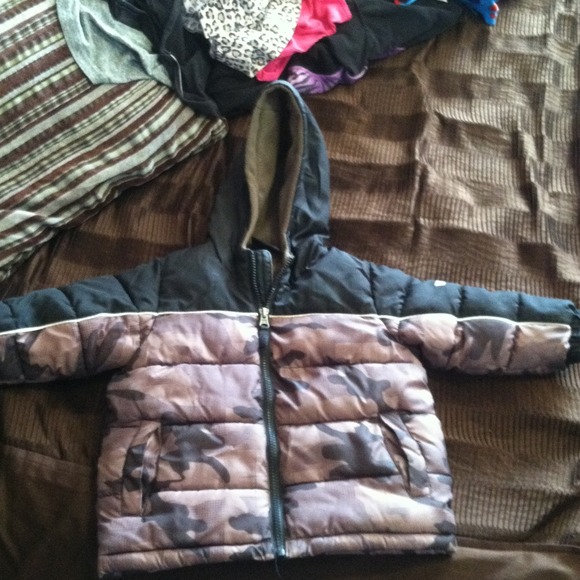 Toddler winter coat - Picture 1 of 4