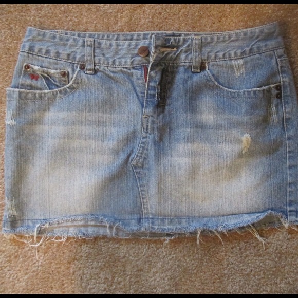 BLUE JEAN SKIRT WITH BUTTERFLY