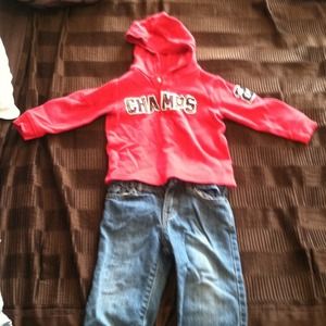 Sweat shirt and jeans for a one year old