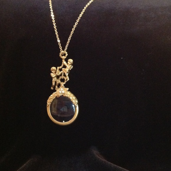 Jewelry - Magnifying. Glass