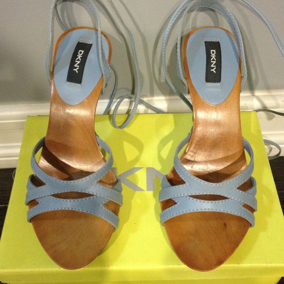 DKNY strappy sandals - Picture 3 of 4