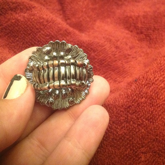 Multi-colored ring. - Picture 2 of 4