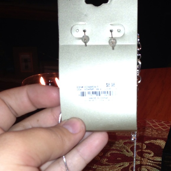 Earring & Necklace Set - Picture 2 of 2