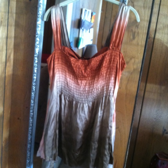 Top - Picture 4 of 4