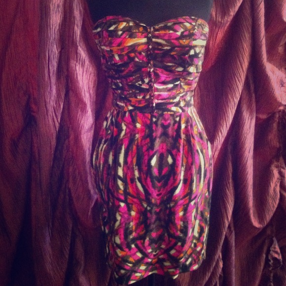 Charlie Jade- Ginger Strapless Dress-L - Picture 1 of 3