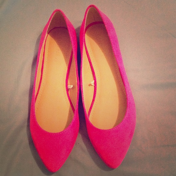 Pink flats