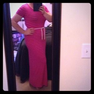 💗Pink Calvin Klein maxi dress with belt🎀