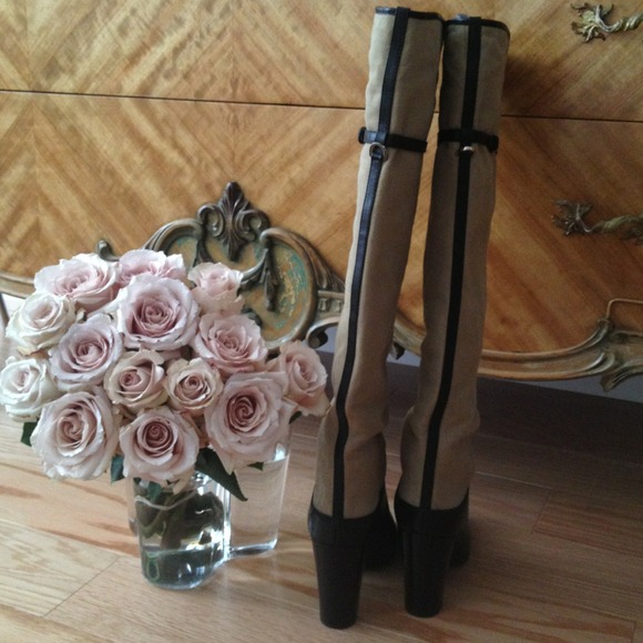 Sergio Rossi long Linen and leather Boots - Picture 4 of 4