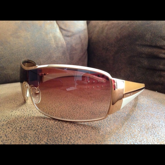 ❌SOLD❌ Prada Sunglasses SPR 53H - Picture 4 of 4
