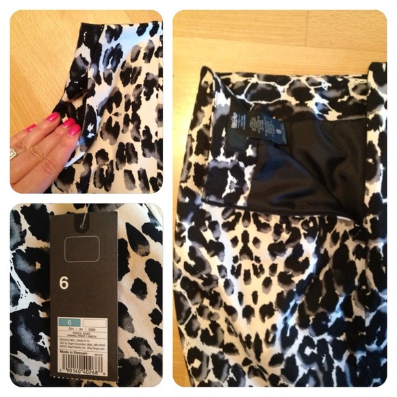 🚫Sold🚫Mossimo animal print pencil skirt sz 6 NWT - Picture 3 of 3