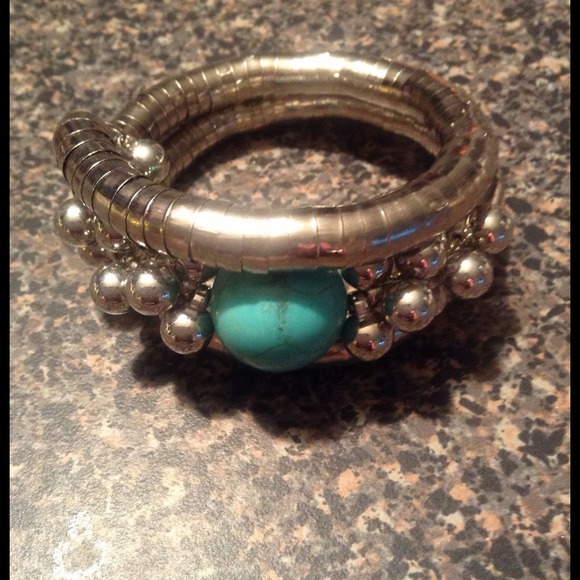 Bracelet 🌟sold🌟 - Picture 2 of 2
