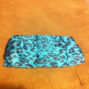 Ladies Express Clutch