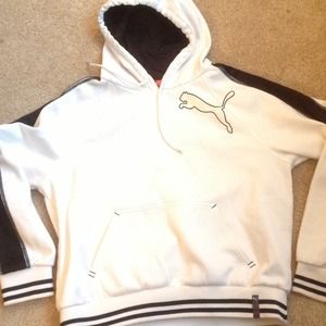 Black and white puma sweatshirt