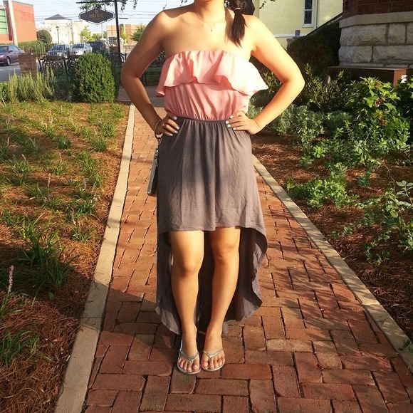 🚫Sold🚫Sparkle & fade hi low dress in peach &grey - Picture 2 of 3