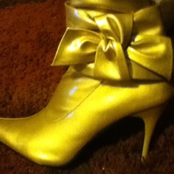 Gold boots