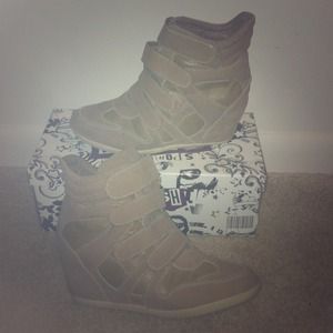 Wedge Sneakers