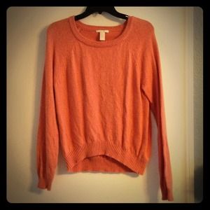 Salmon pink sweater