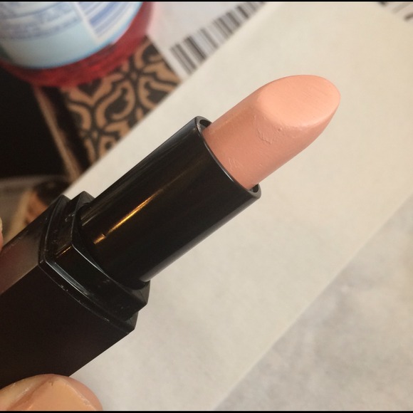 E.L.F. Natural Nymph (Bundle Only)