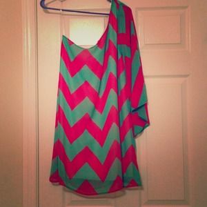Bundle Chevron dress & lace shirt