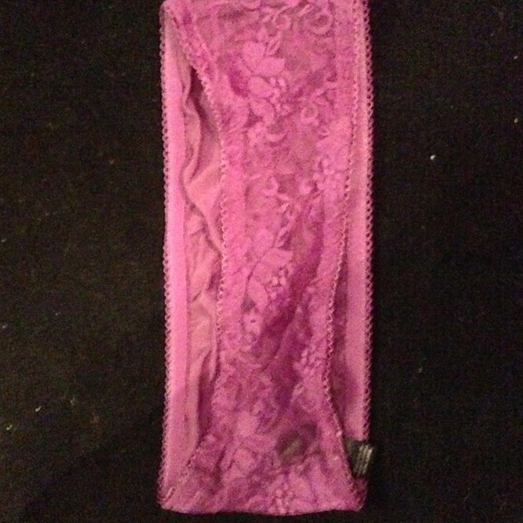 🚫🚫🚫 SOLD Lace bandeau - Picture 3 of 4