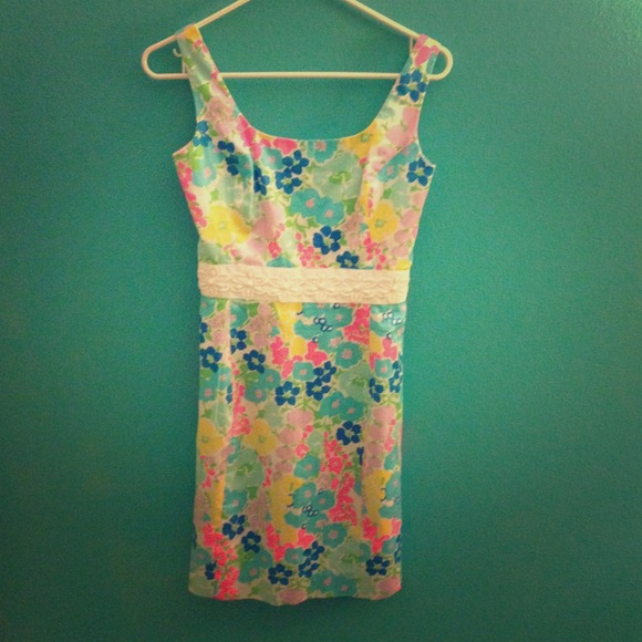 🚫Reserved🚫 Lilly Pulitzer dress🎀💚