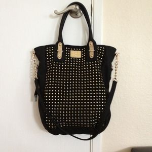 ✋SOLD✋British Brand Dorothy Perkins stud tote bag
