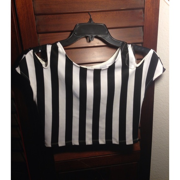 Crop Striped Shirt